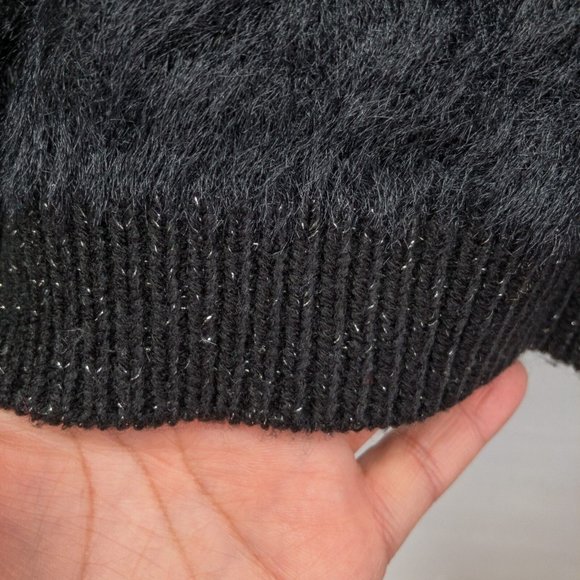 TIME AND TRU BLACK FUZZY/FURRY SWEATER W/SILVER LARGE 12-14-EUC - Picture 5 of 7